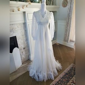 70s wedding dress, size 2-4?